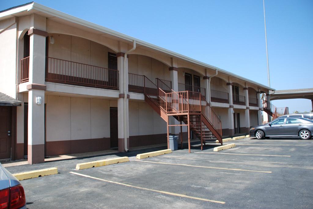 Apple Tree Inn Lindale Dış mekan fotoğraf