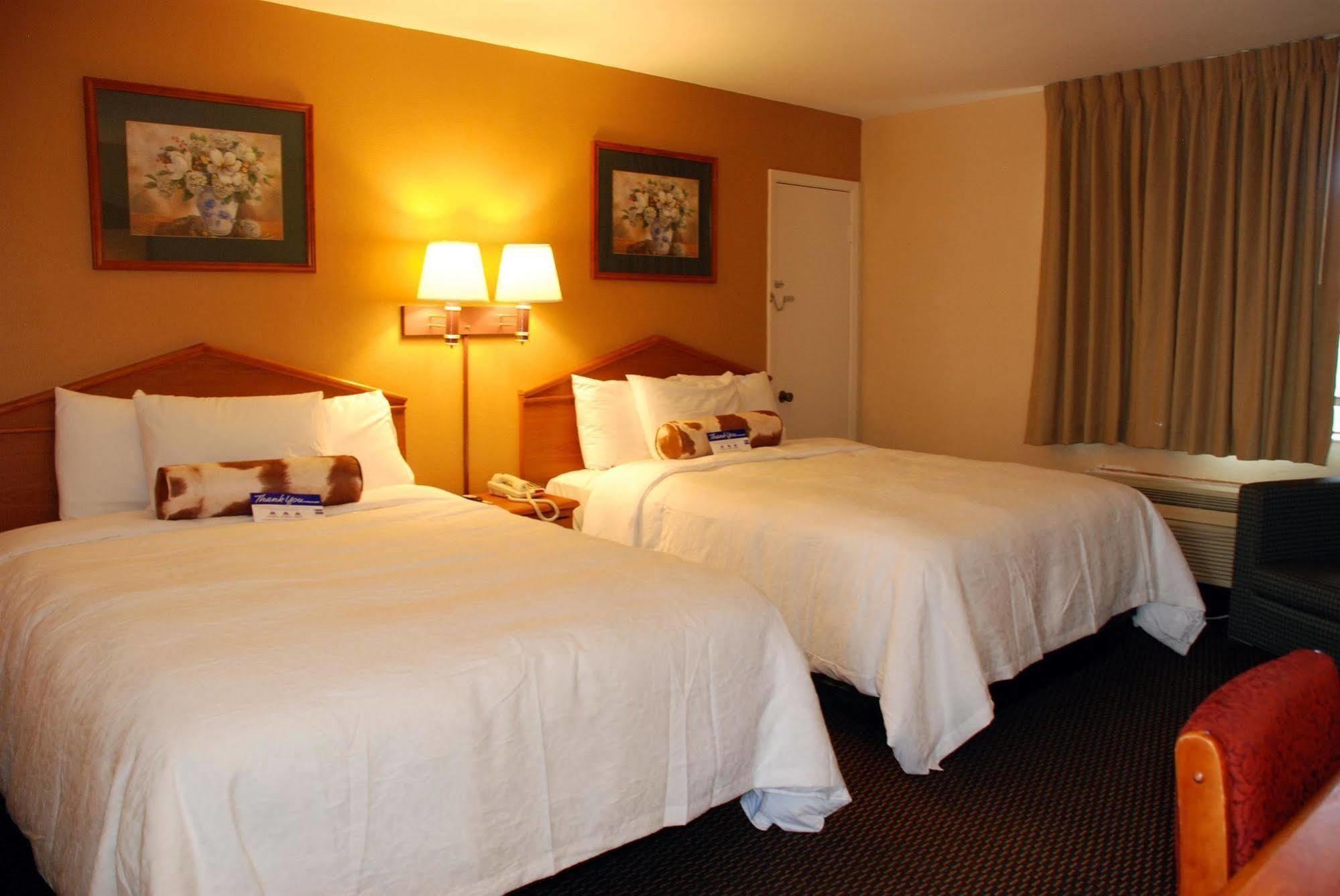 Apple Tree Inn Lindale Dış mekan fotoğraf