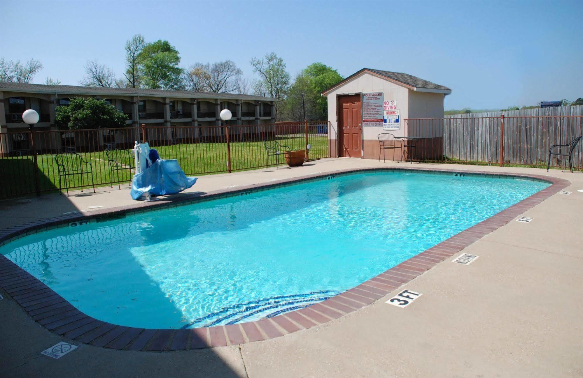 Apple Tree Inn Lindale Dış mekan fotoğraf